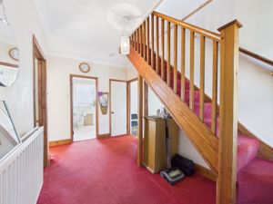 ENTRANCE HALLWAY- click for photo gallery